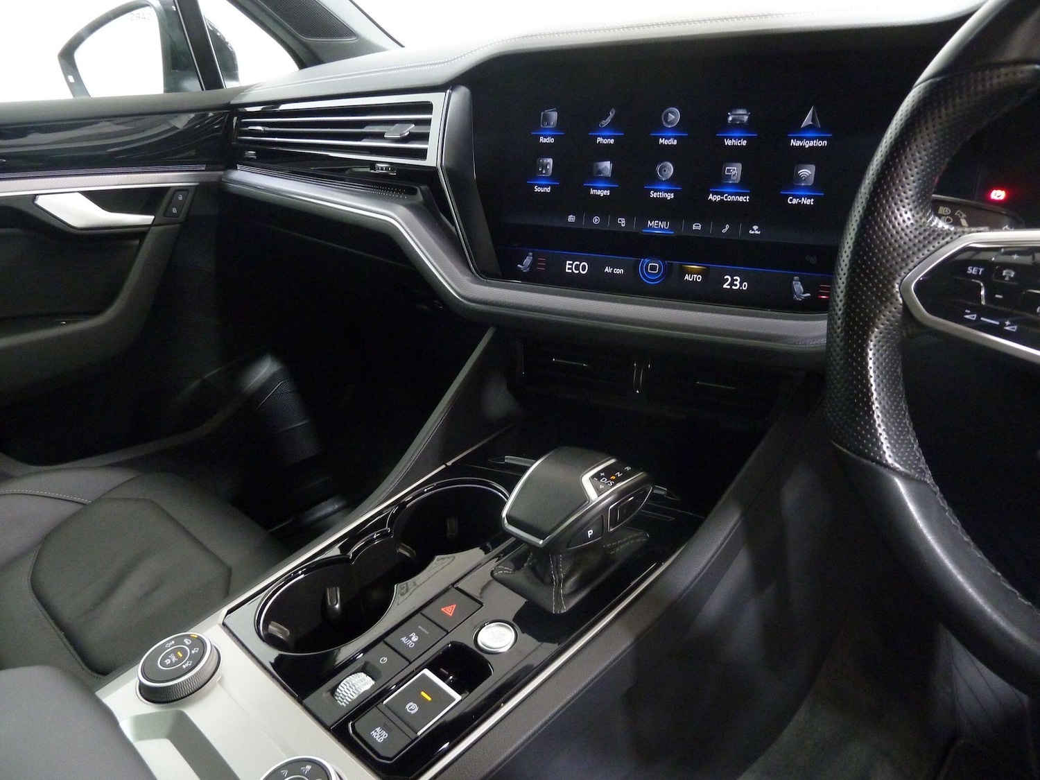 Used Volkswagen Touareg for sale - 77229586: Photo 16