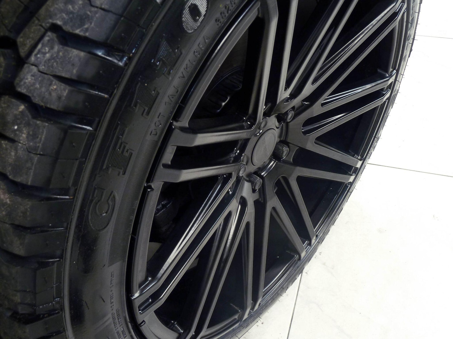 Used Land Rover Defender 90 2021 for sale - 78087093: Photo 10