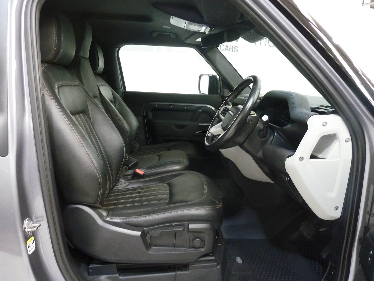 Used Land Rover Defender 90 2021 for sale - 78087093: Photo 14