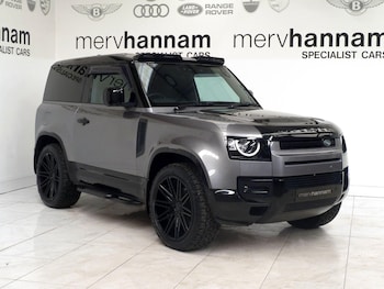 Land Rover Defender 90 feature image