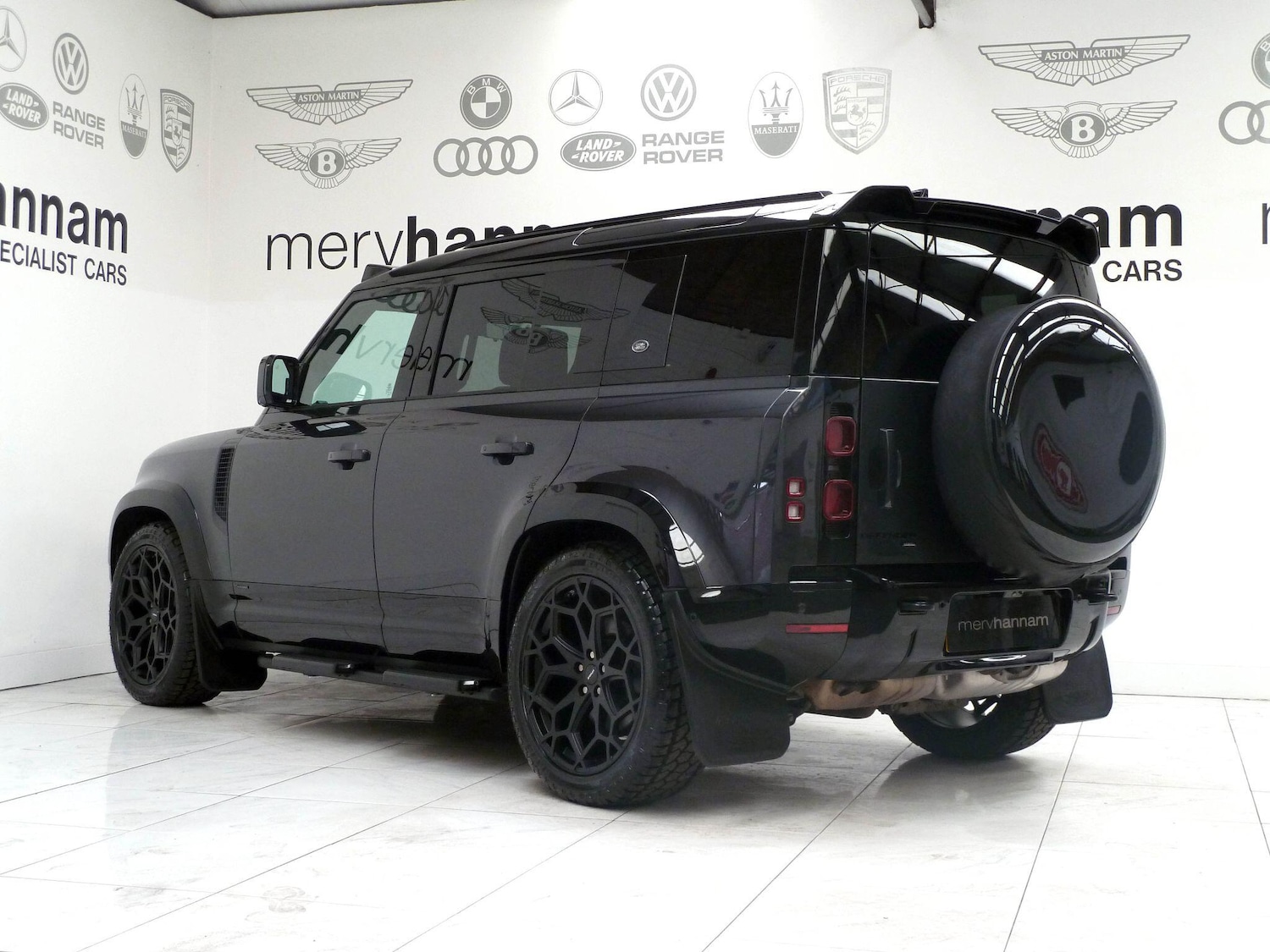 Used Land Rover Defender 2023 for sale - 77994196: Photo 13