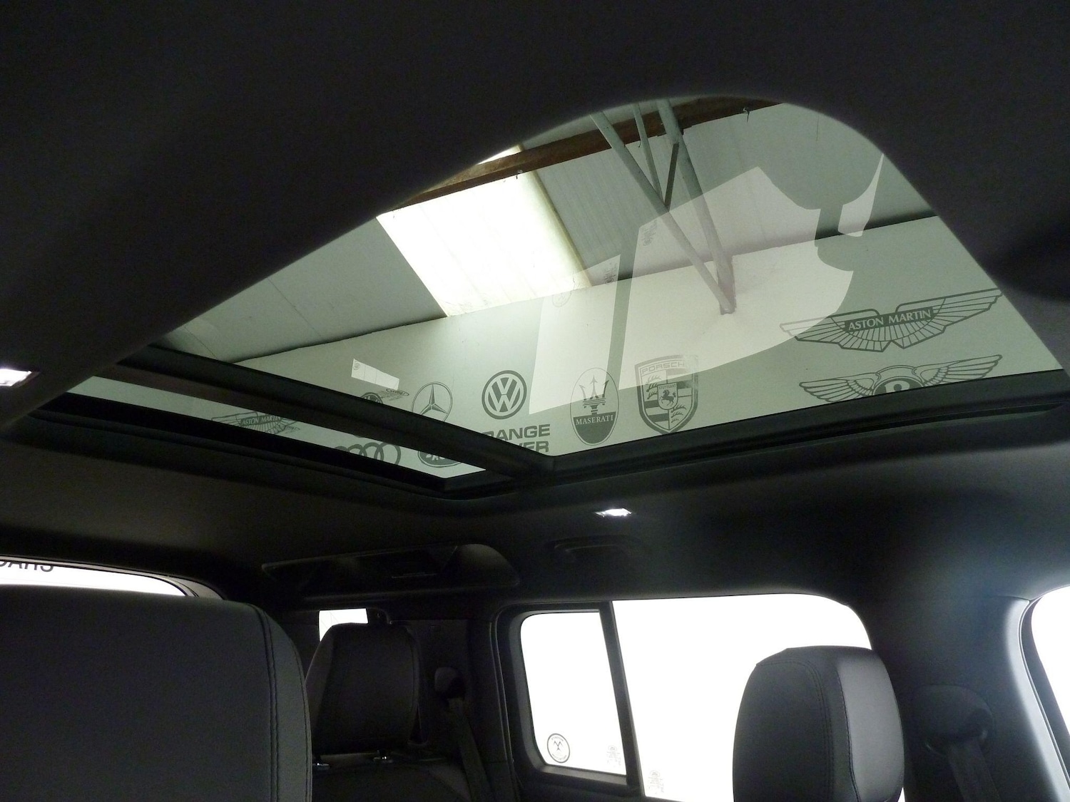 Used Land Rover Defender 2023 for sale - 77994196: Photo 8