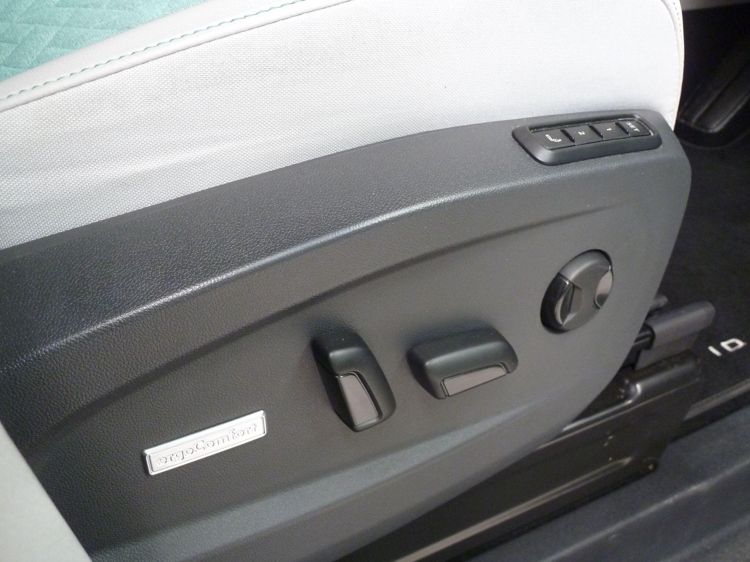 Used Volkswagen ID.Buzz 2023 for sale - 78058479: Photo 20