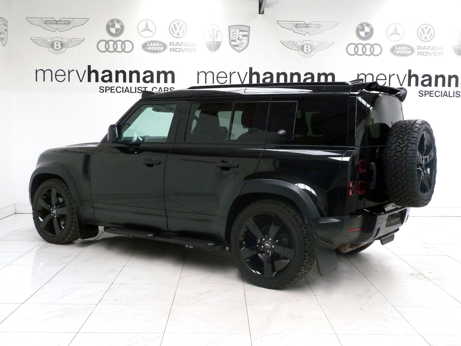 Used Land Rover Defender 2020 for sale - 78170424: Photo 4