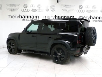 Used Land Rover Defender 2020 for sale - 78170424: Photo