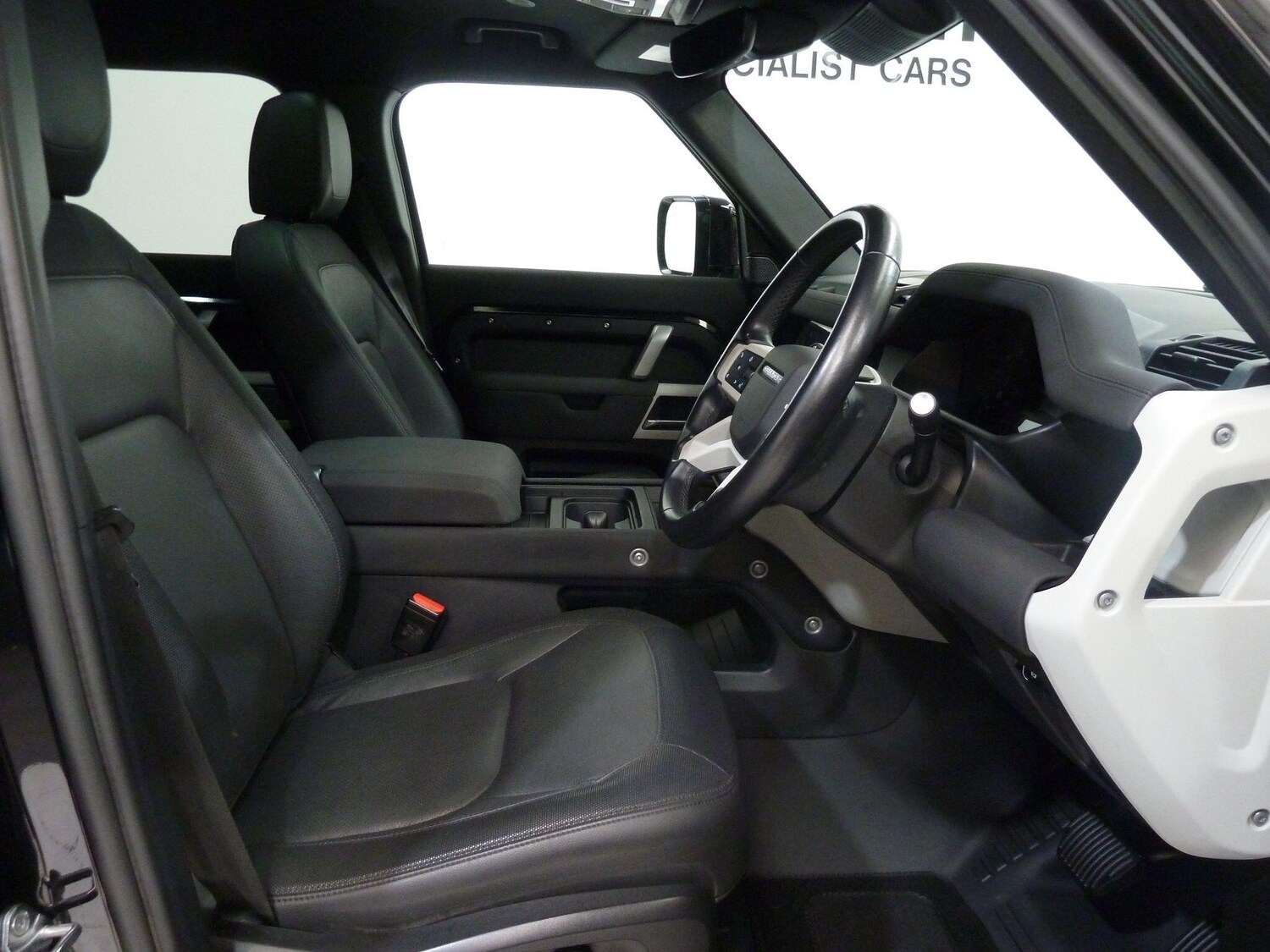 Used Land Rover Defender 2022 for sale - 77456253: Photo 14