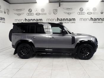 Used Land Rover Defender 2021 for sale - 78462335: Photo