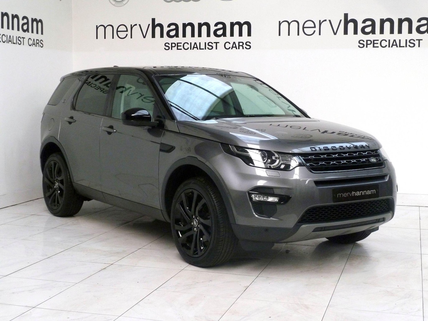 Used Land Rover Discovery Sport 2017 for sale - 77290536: Photo 1