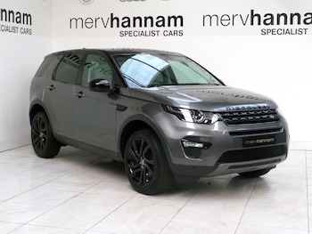 Used Land Rover Discovery Sport 2017 for sale - 77290536: Photo