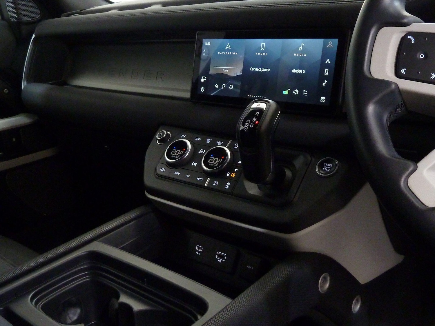 Used Land Rover Defender 2021 for sale - 77144647: Photo 15