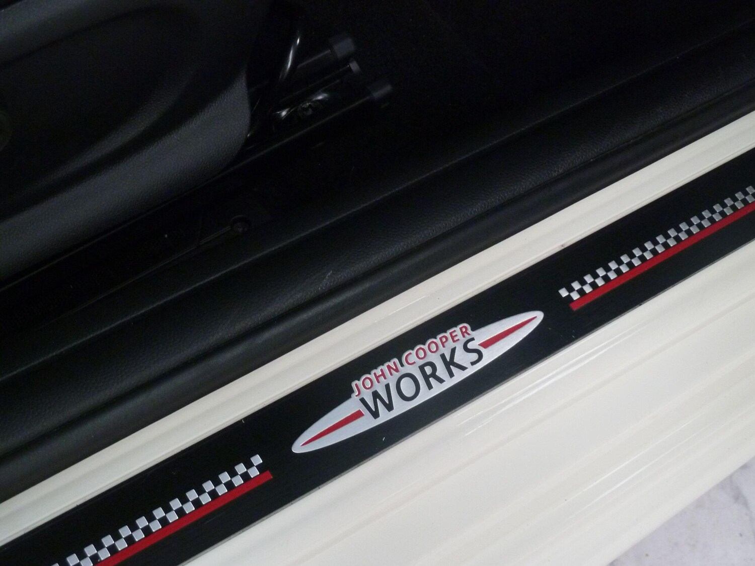 Used MINI Hatch 2018 for sale - 77722851: Photo 15