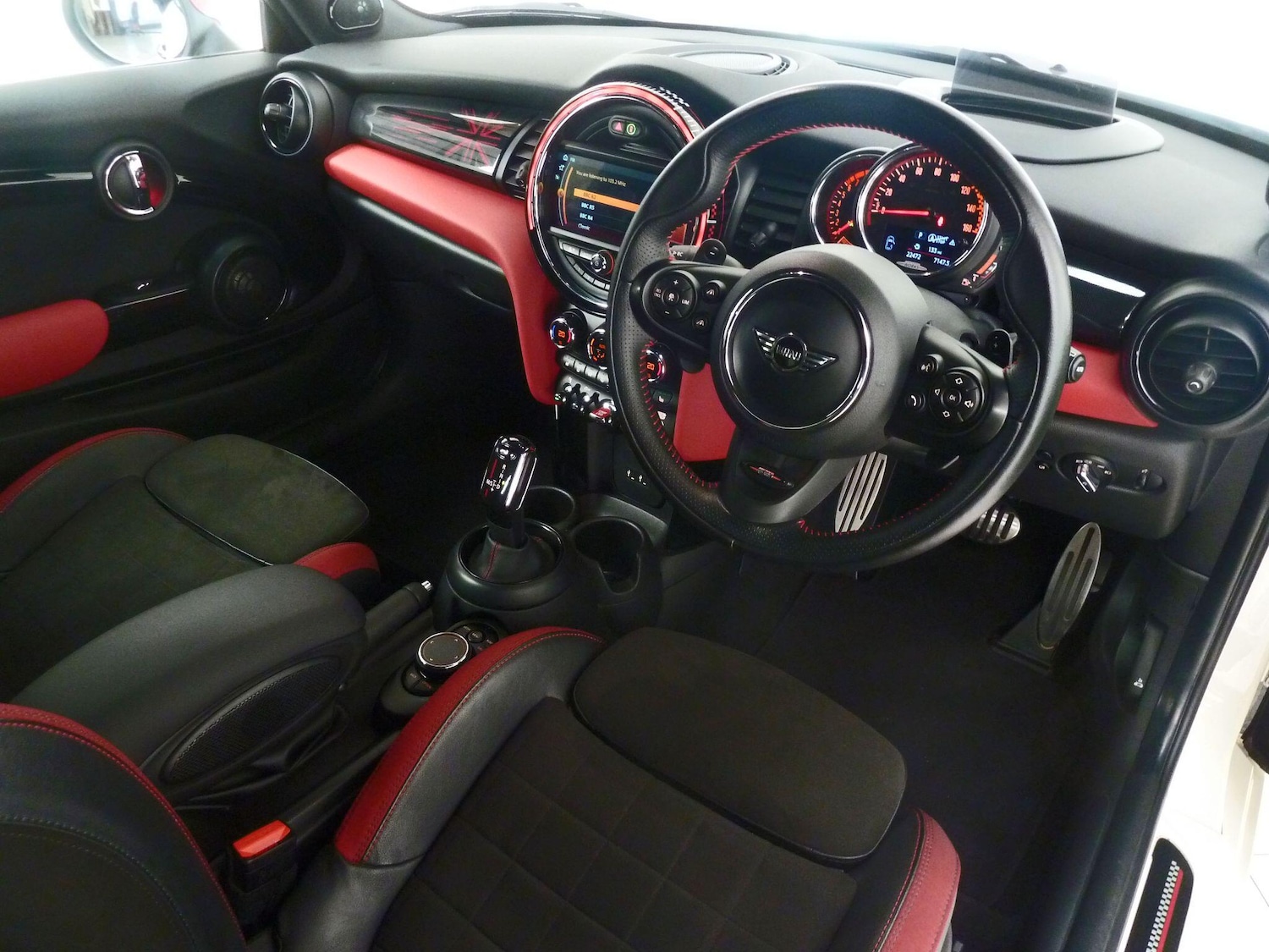 Used MINI Hatch 2018 for sale - 77722851: Photo 6