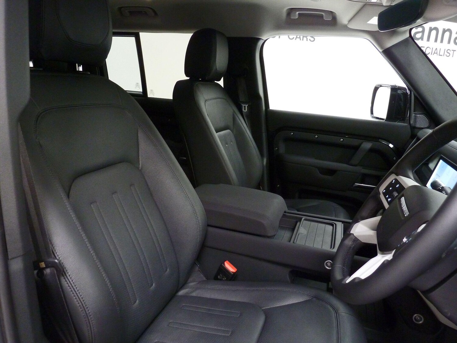 Used Land Rover Defender 90 for sale - 77671492: Photo 7