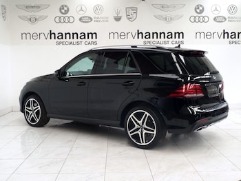 Used Mercedes-Benz GLE 2017 for sale - 76201195: Photo