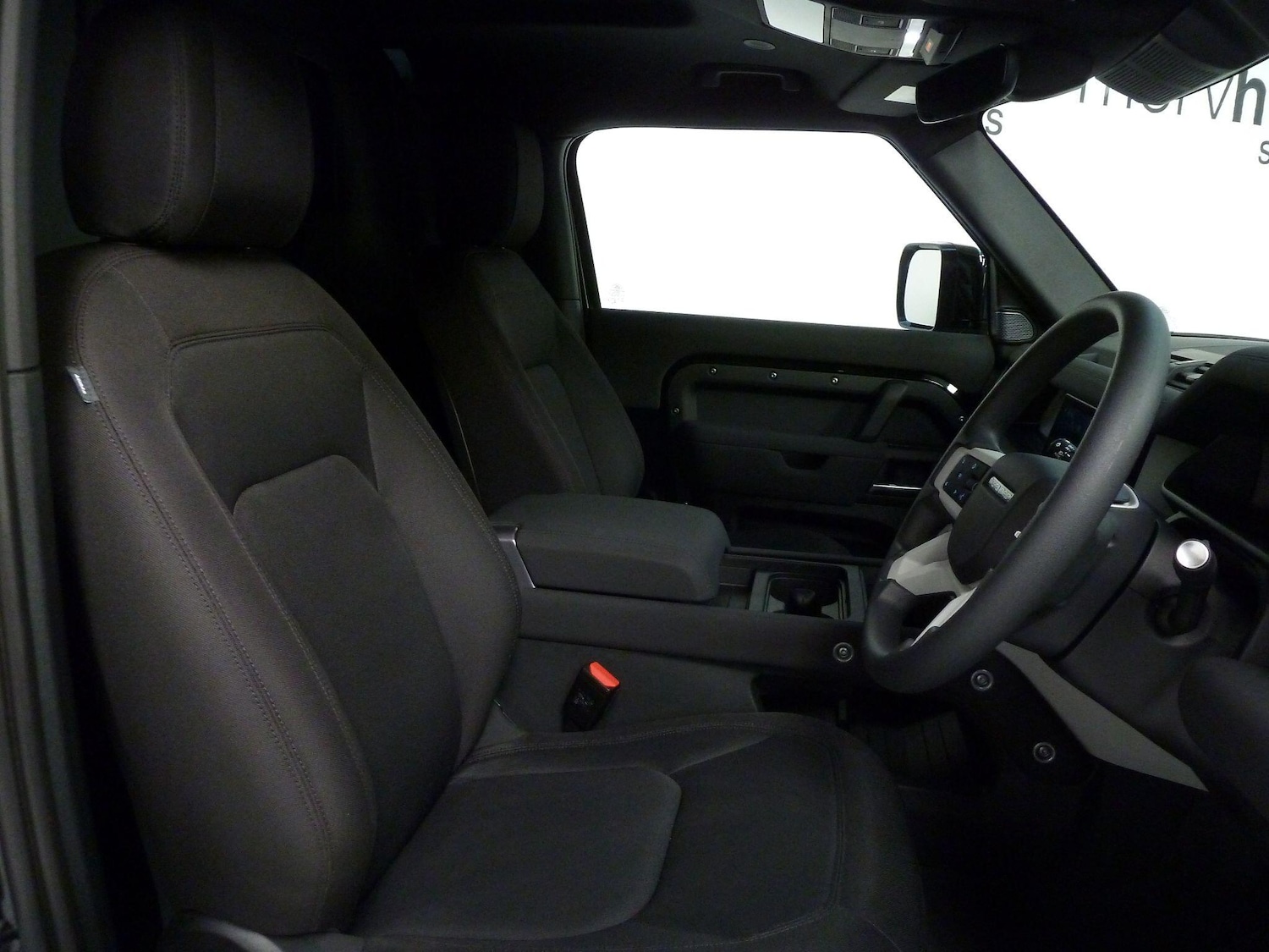 Used Land Rover Defender 2021 for sale - 76824037: Photo 7