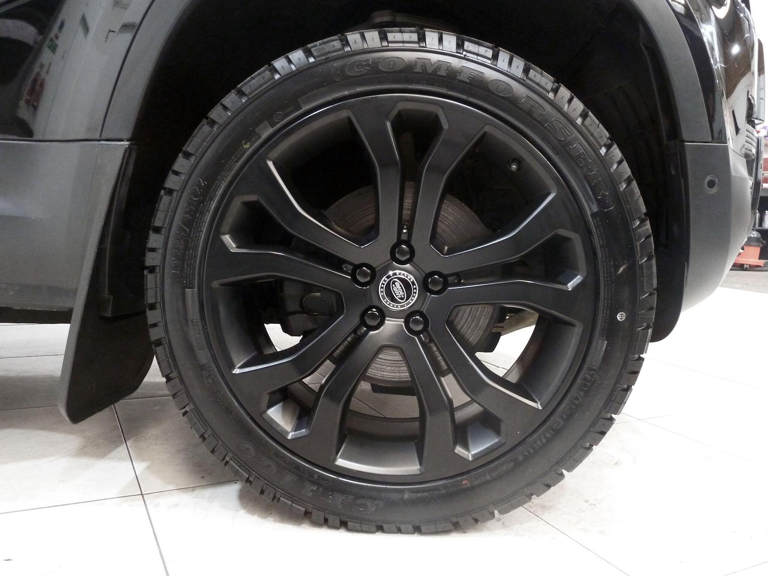 Used Land Rover Defender 2021 for sale - 76824037: Photo 9