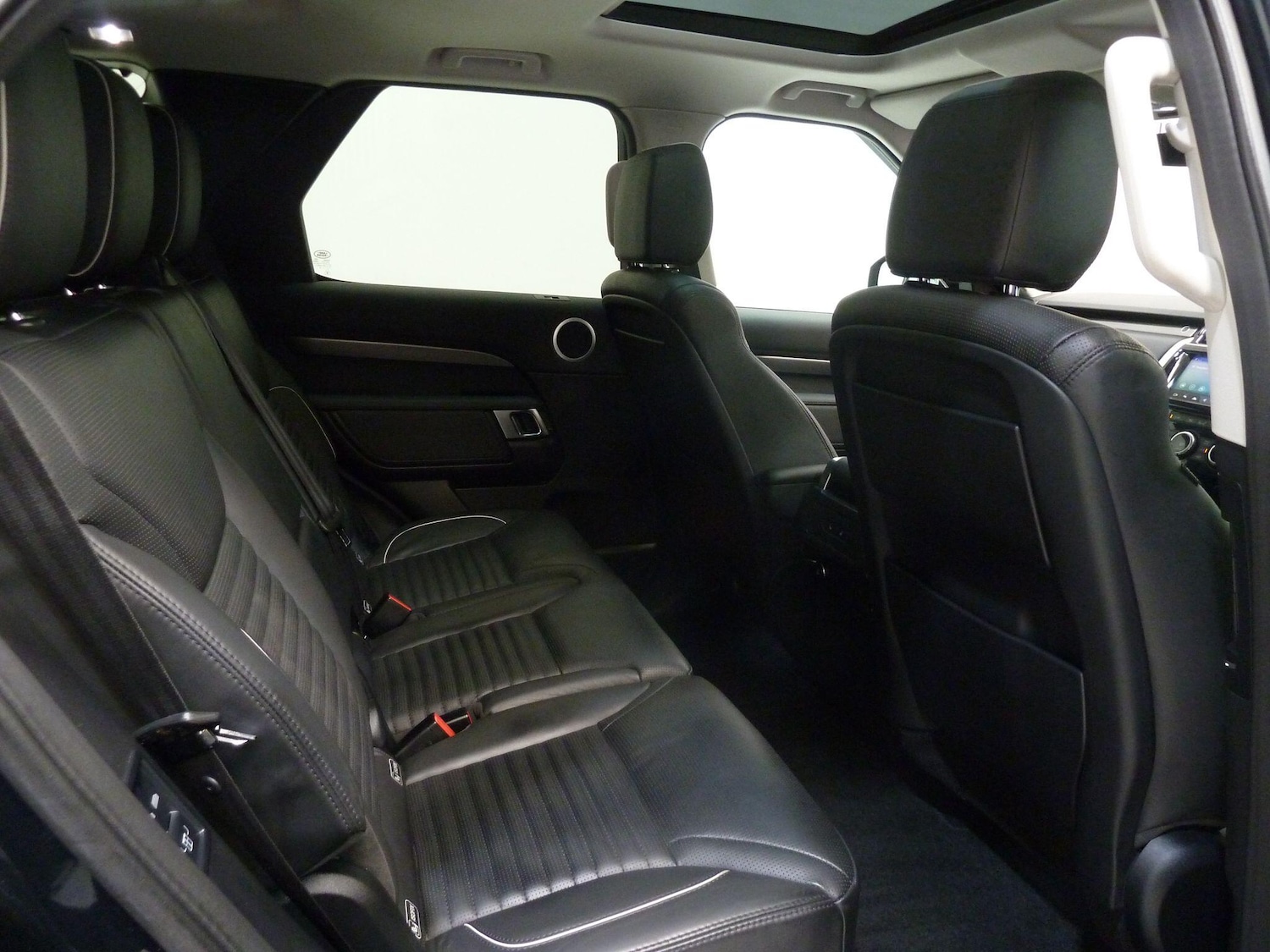 Used Land Rover Discovery 2020 for sale - 78034916: Photo 13