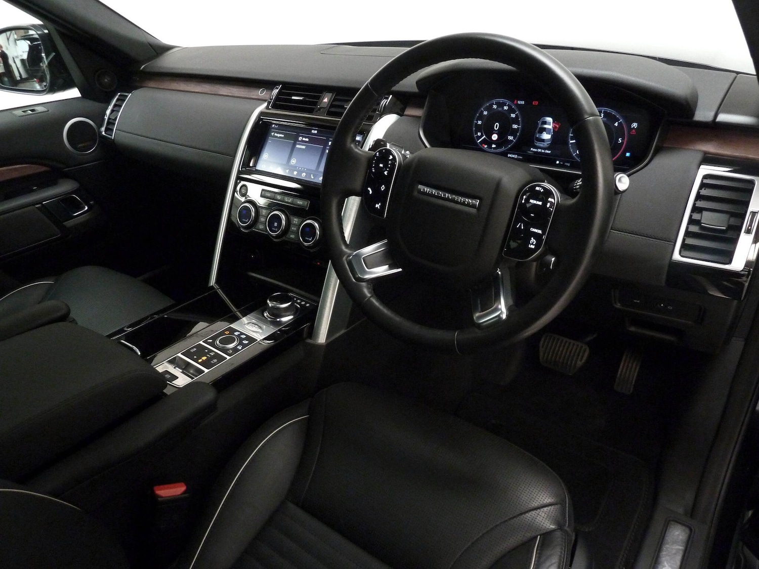 Used Land Rover Discovery 2020 for sale - 78034916: Photo 6