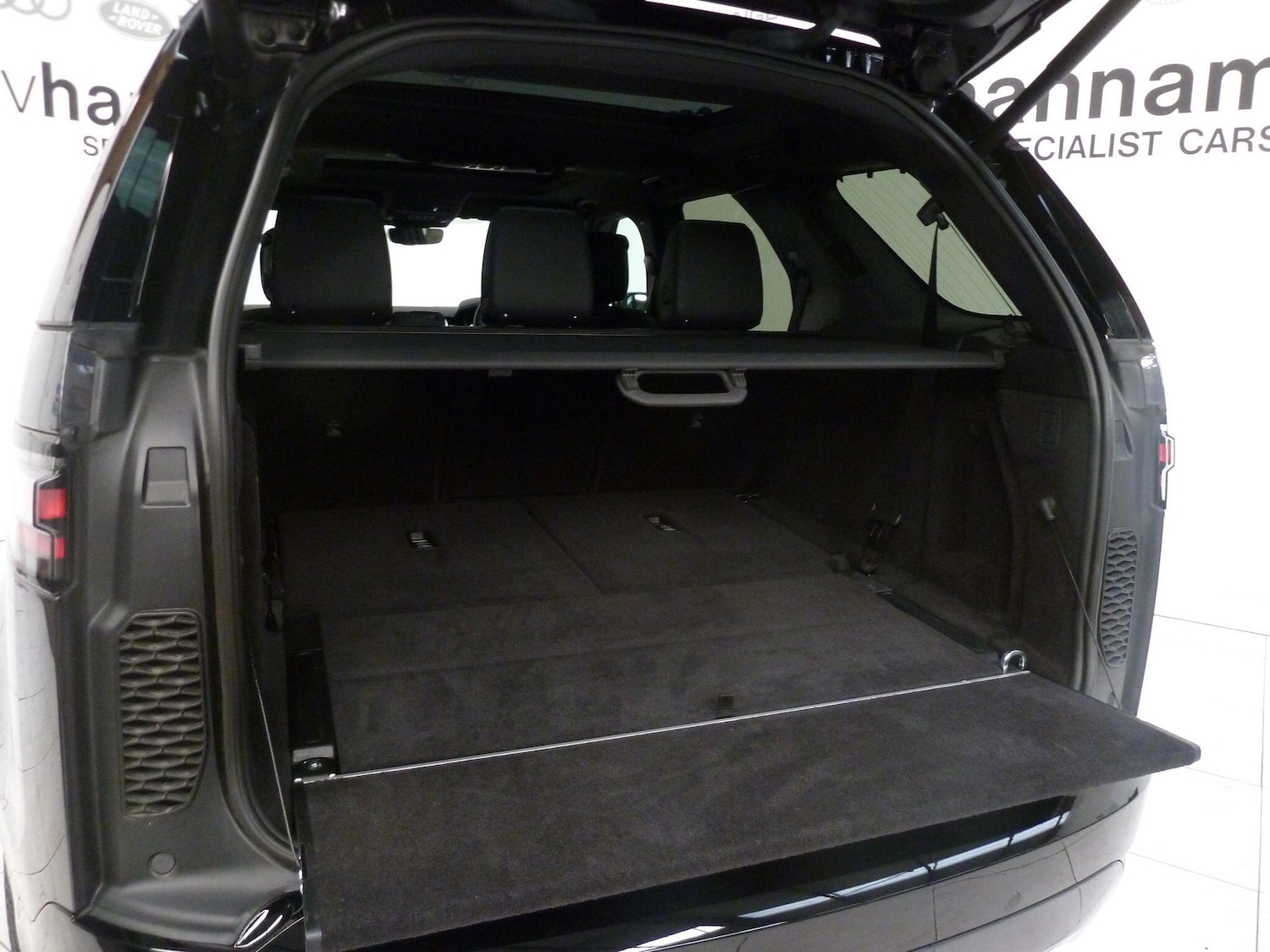 Used Land Rover Discovery 2023 for sale - 77267256: Photo 15