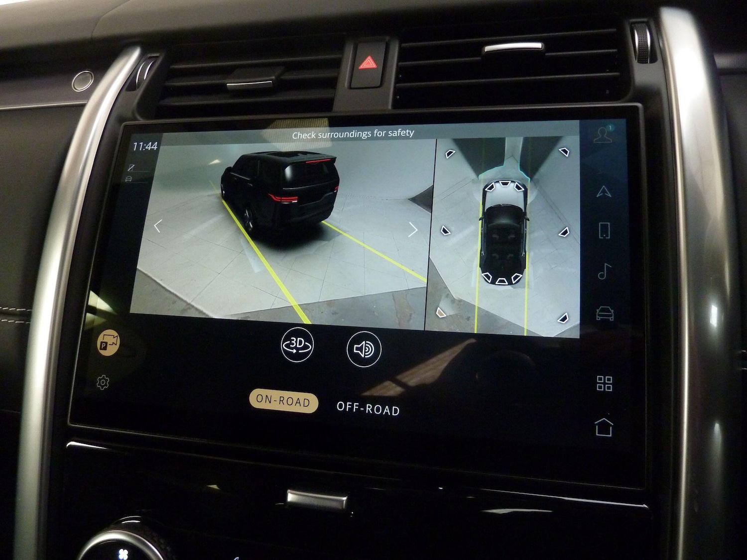 Used Land Rover Discovery 2023 for sale - 77267256: Photo 23