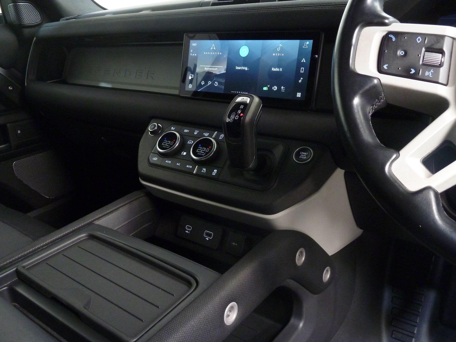 Used Land Rover Defender 2021 for sale - 78115917: Photo 9