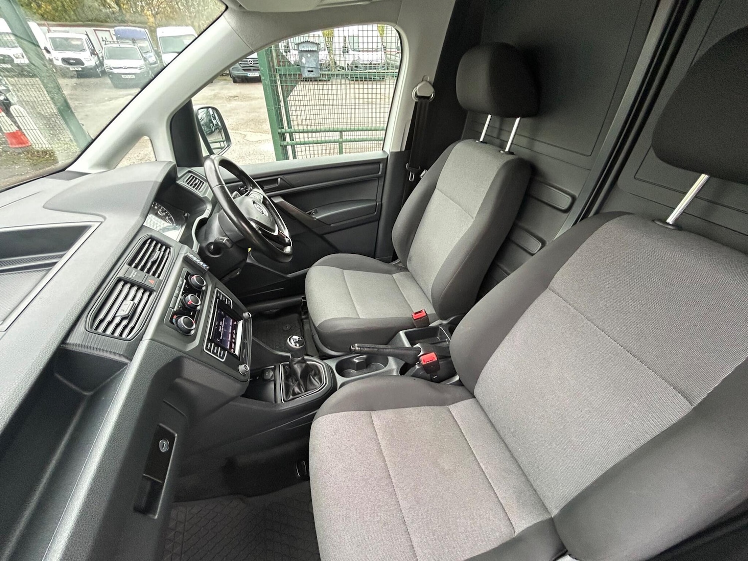 Used Volkswagen Caddy Maxi 2019 for sale - 76423010: Photo 14