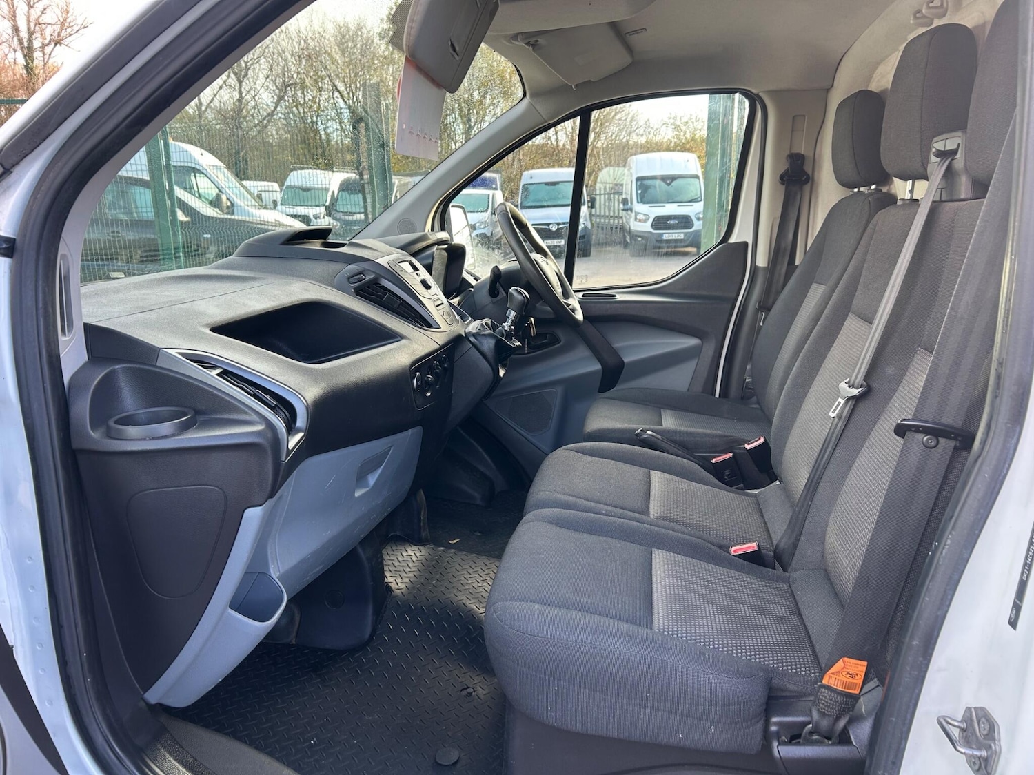 Used Ford Transit Custom 2017 for sale - 76646069: Photo 12