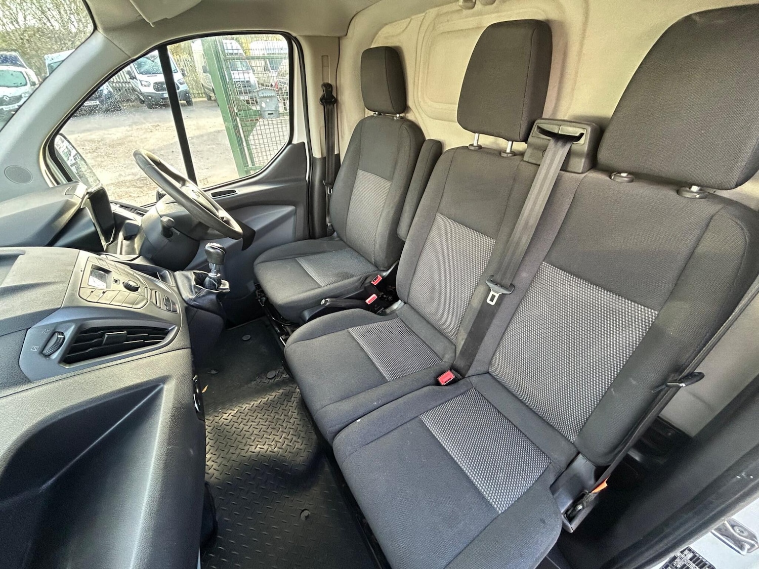 Used Ford Transit Custom 2017 for sale - 76646069: Photo 15