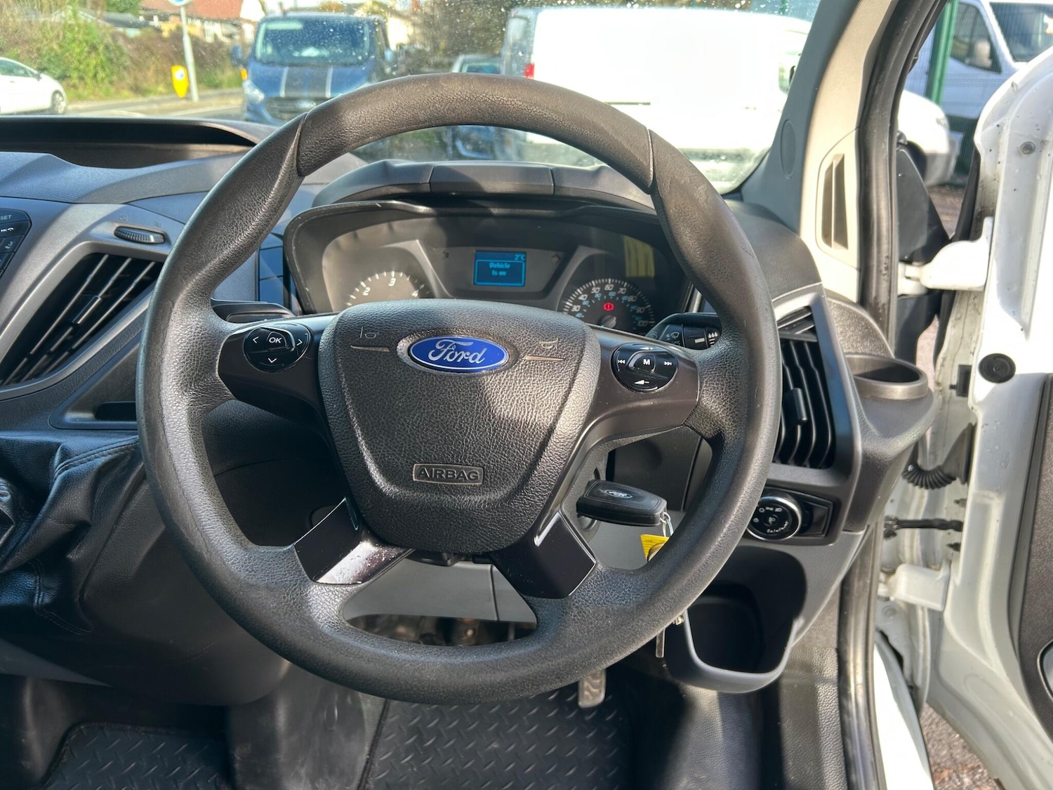 Used Ford Transit Custom 2017 for sale - 76646069: Photo 18