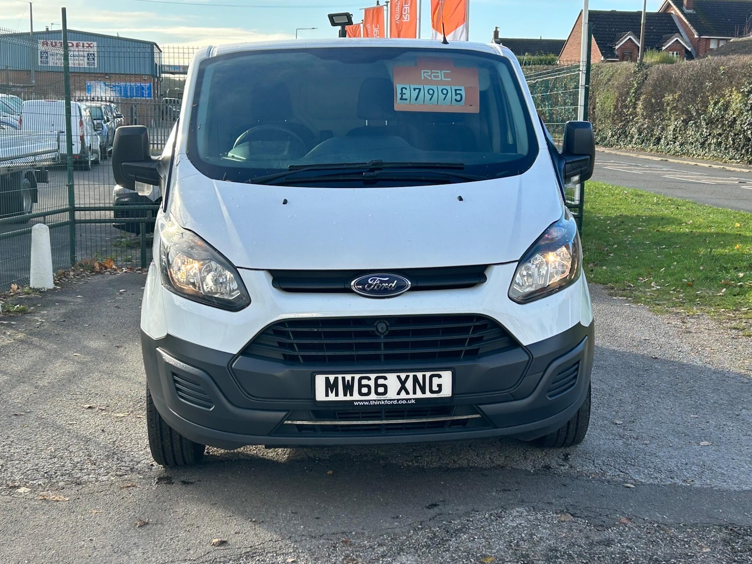 Used Ford Transit Custom 2017 for sale - 76646069: Photo 2