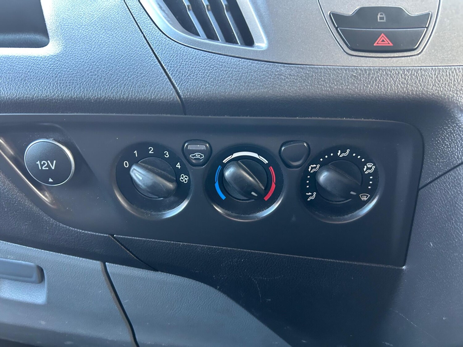 Used Ford Transit Custom 2017 for sale - 76646069: Photo 20