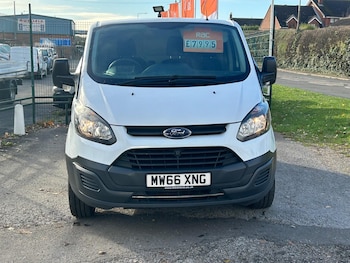 Used Ford Transit Custom 2017 for sale - 76646069: Photo