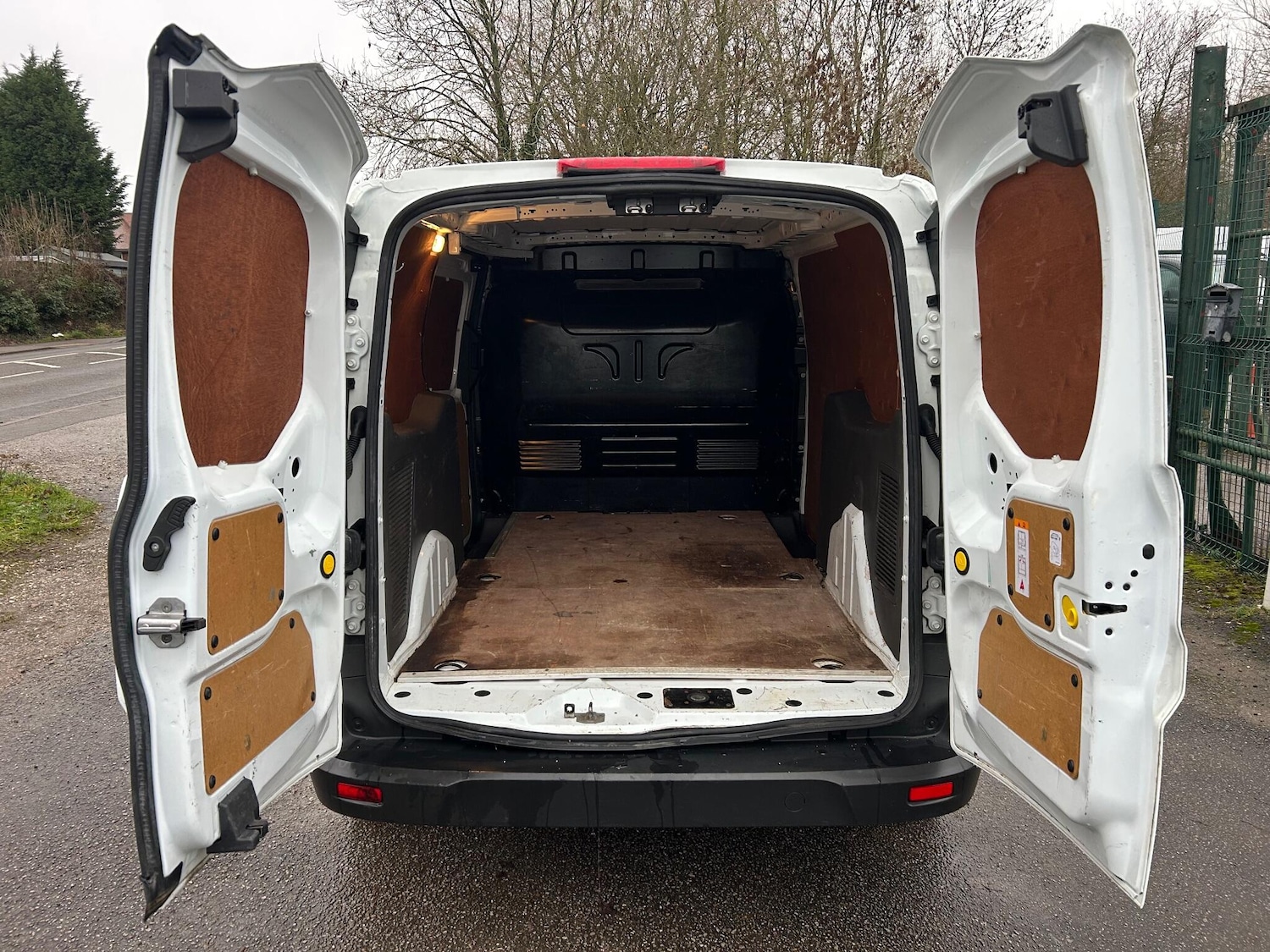 Used Ford Transit Connect 2020 for sale - 76996470: Photo 11