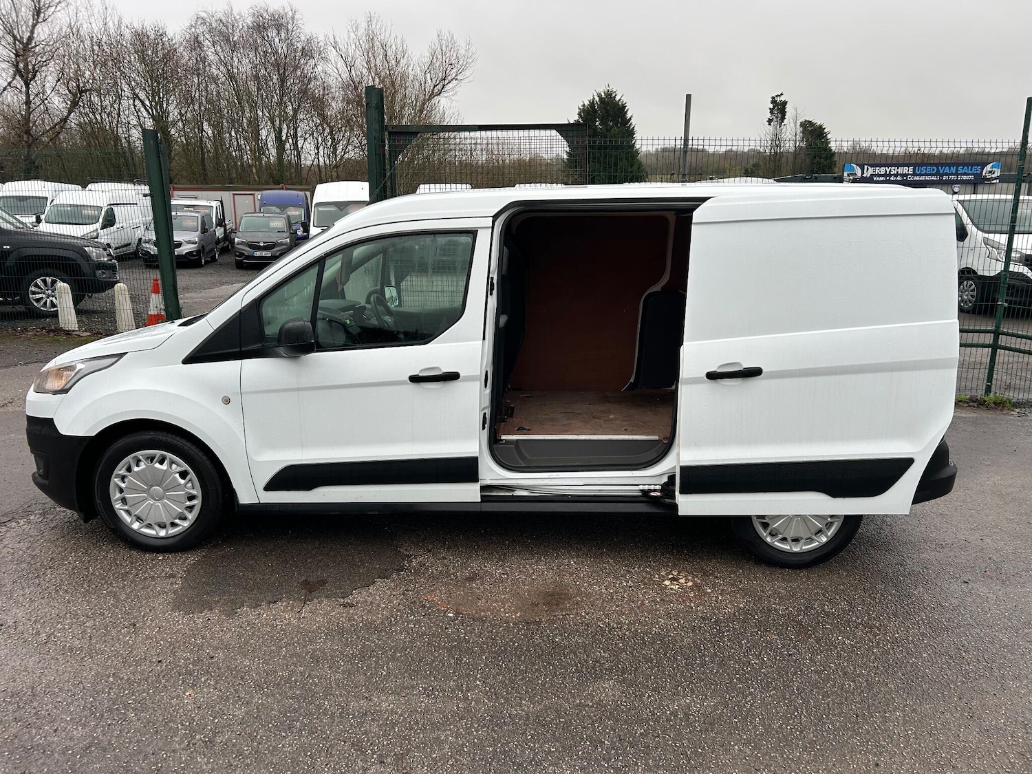 Used Ford Transit Connect 2020 for sale - 76996470: Photo 9