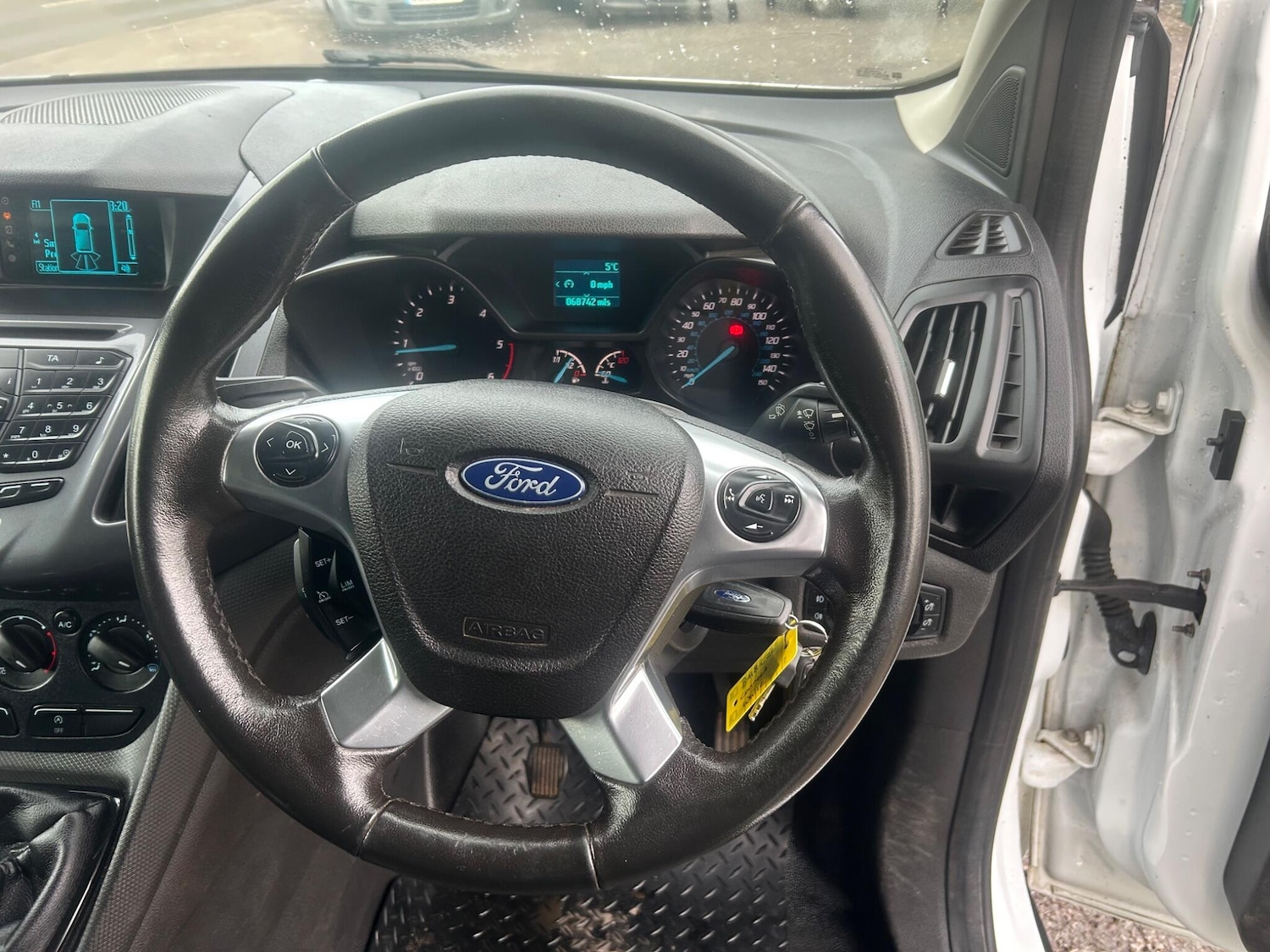 Used Ford Transit Connect 2018 for sale - 76855735: Photo 20