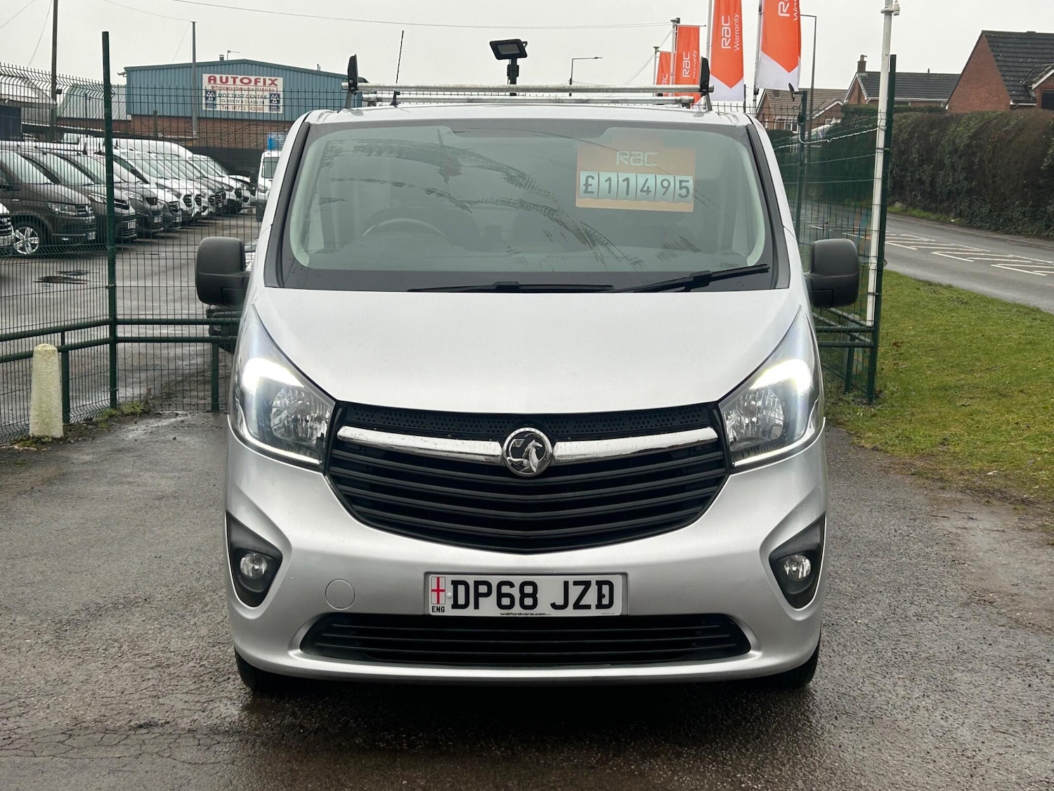 Used Vauxhall Vivaro 2018 for sale - 77254018: Photo 2