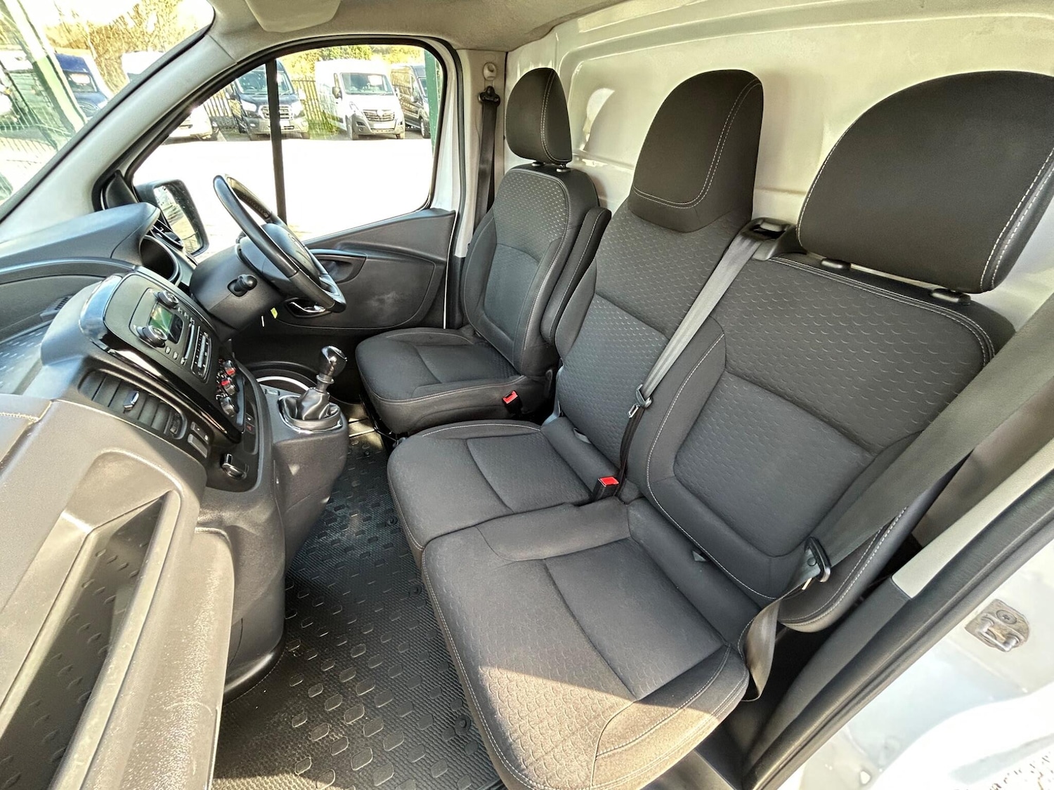 Used Vauxhall Vivaro 2018 for sale - 77723692: Photo 12