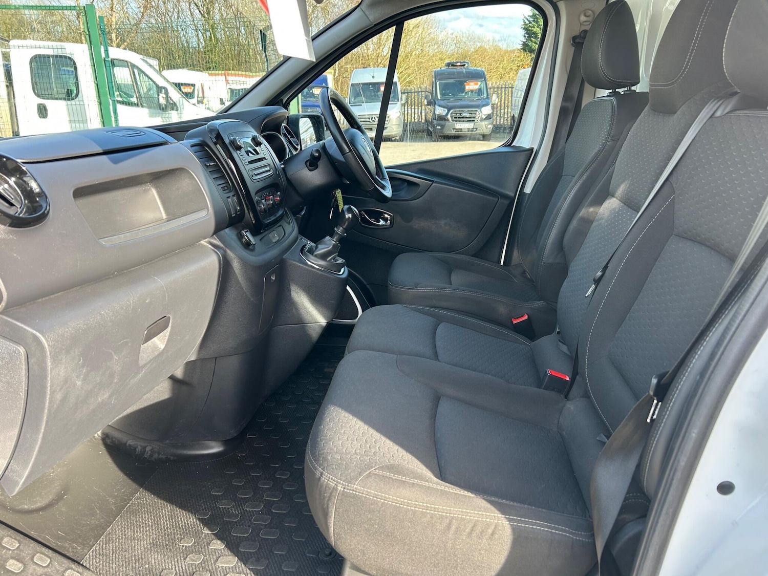 Used Vauxhall Vivaro 2018 for sale - 77723692: Photo 14