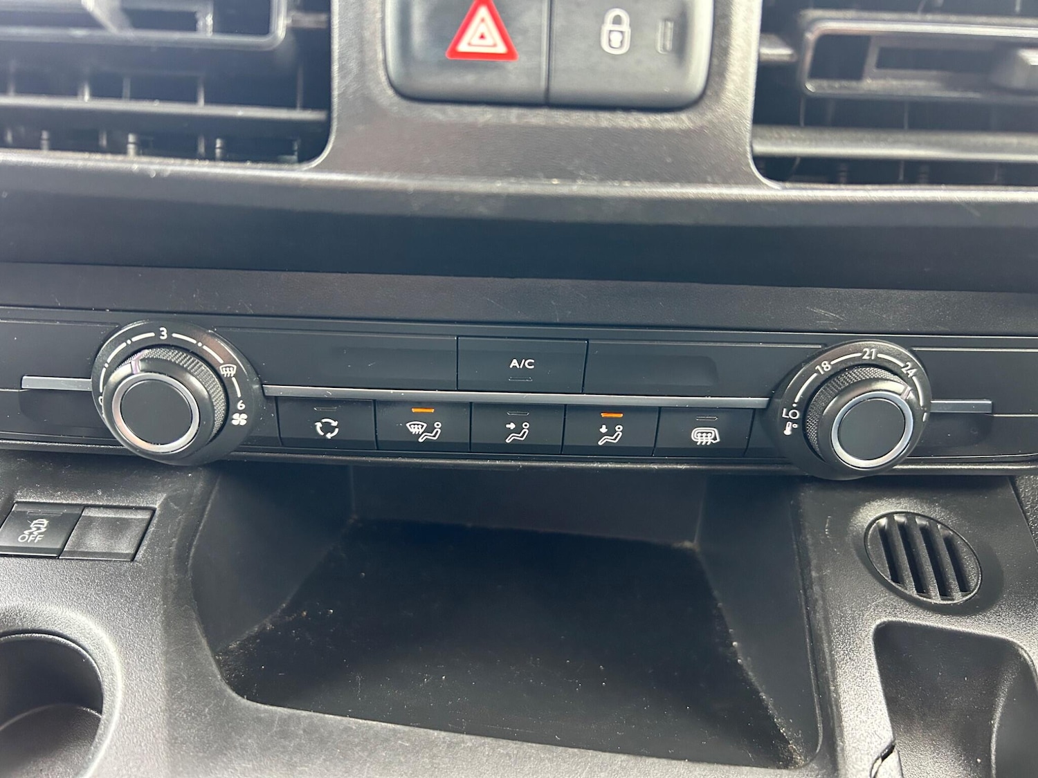 Used Vauxhall Combo for sale - 76995425: Photo 24