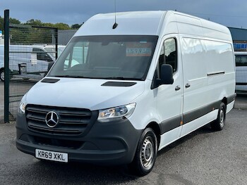 Mercedes-Benz Sprinter feature image