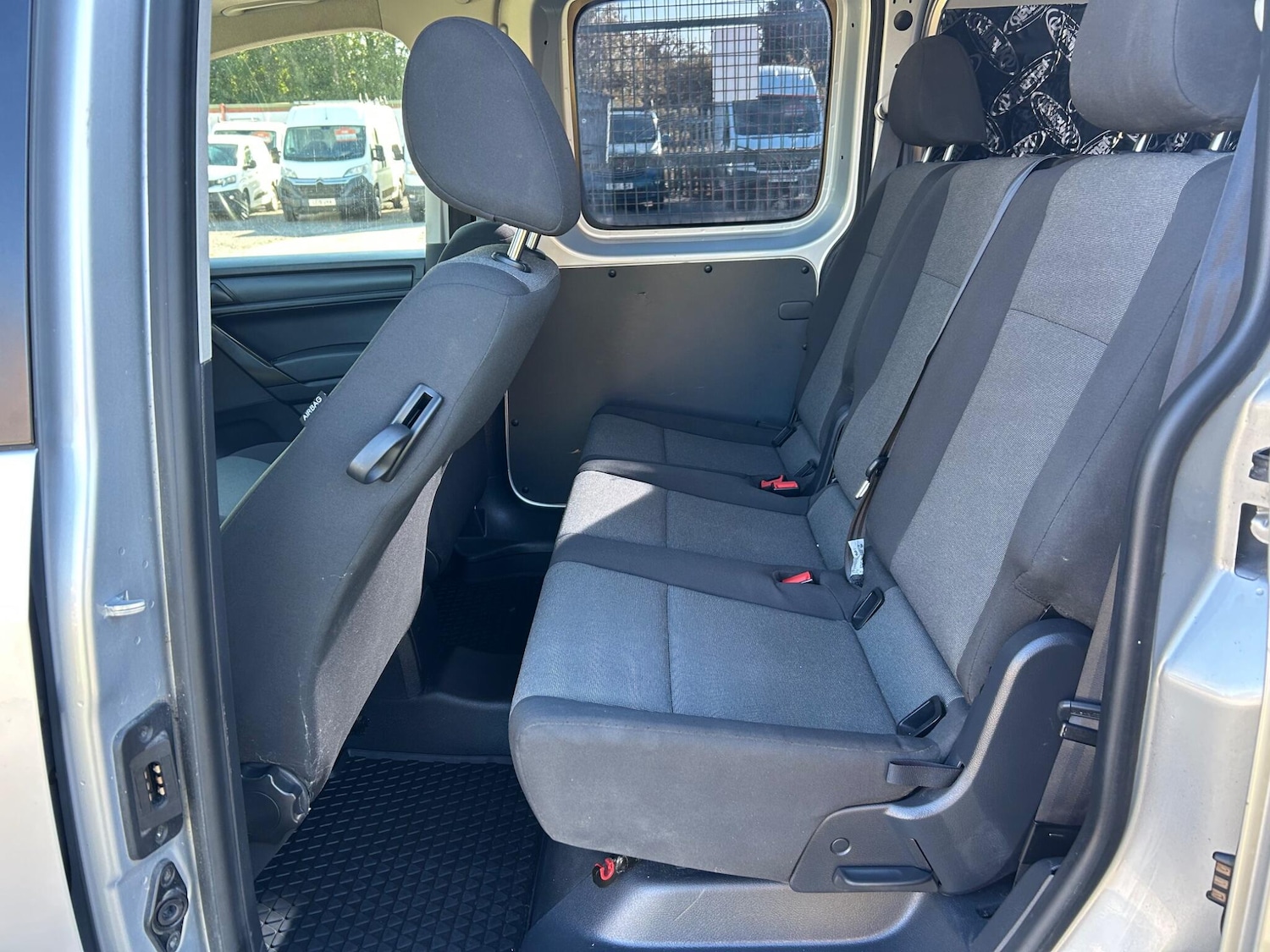 Used Volkswagen Caddy Maxi 2018 for sale - 76988572: Photo 23