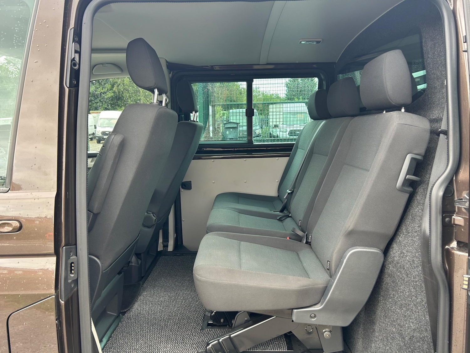 Used Volkswagen Transporter 2017 for sale - 77994363: Photo 14