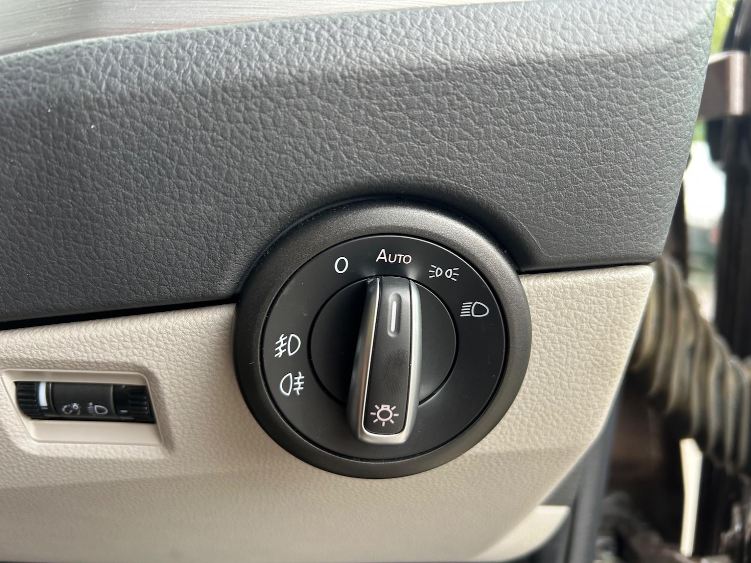 Used Volkswagen Transporter 2017 for sale - 77994363: Photo 34