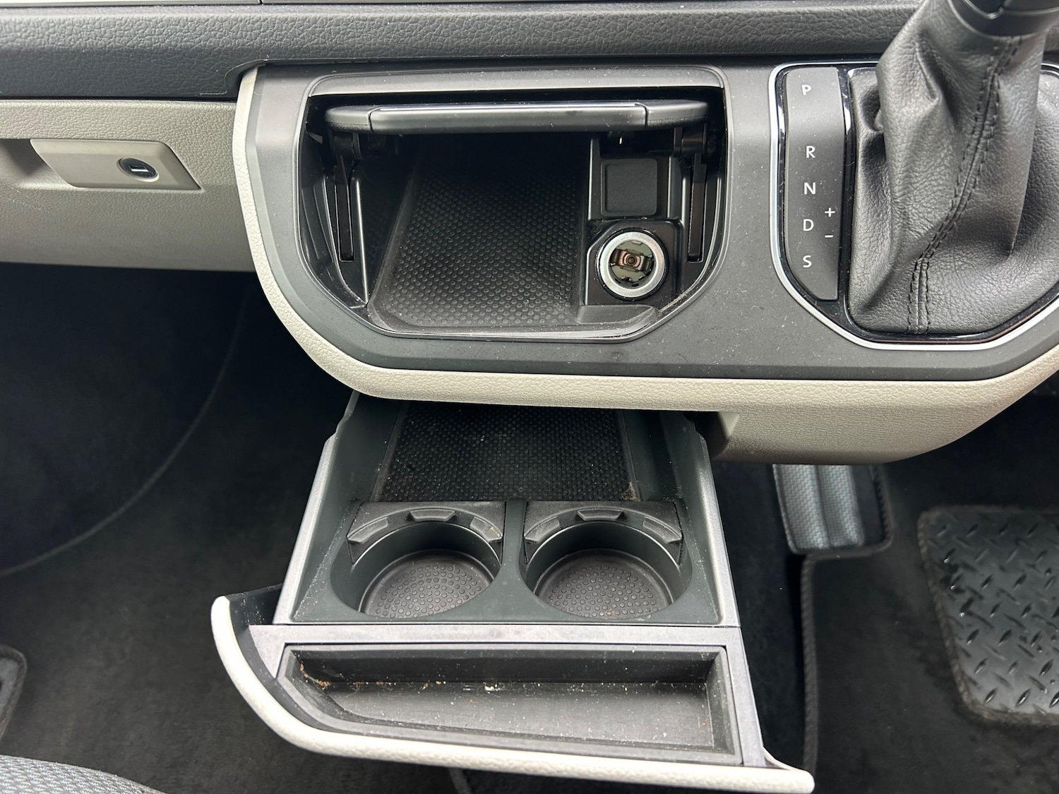 Used Volkswagen Transporter 2017 for sale - 77994363: Photo 42