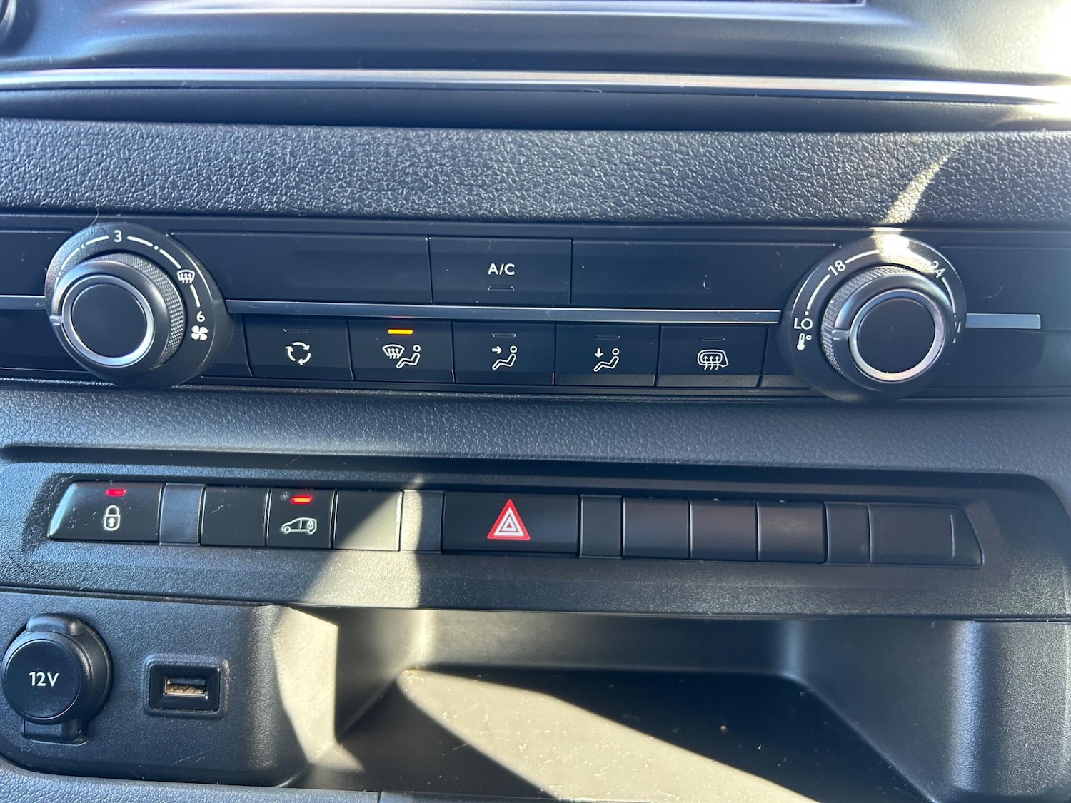 Used Vauxhall Vivaro 2021 for sale - 77892799: Photo 21