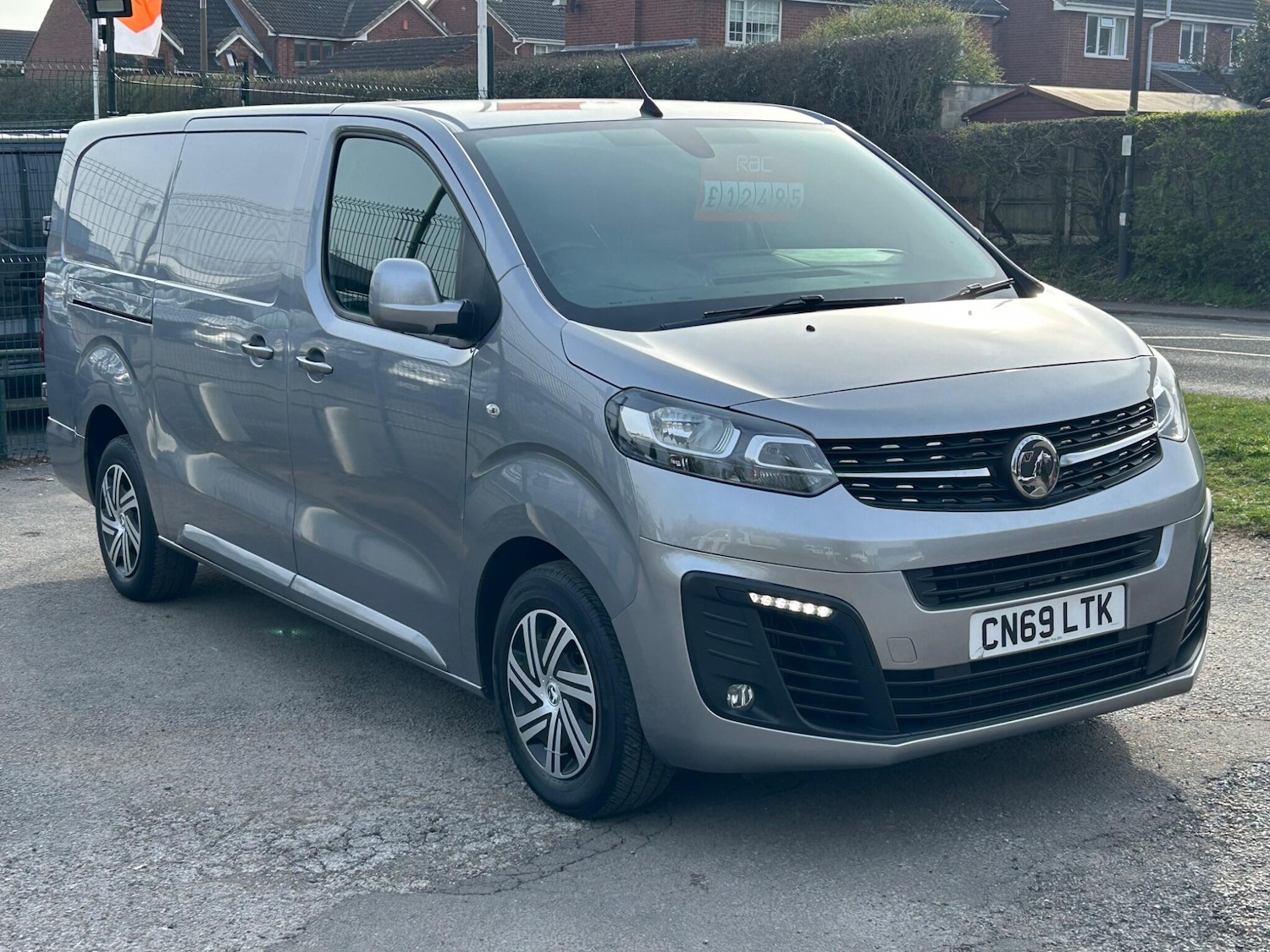 Used Vauxhall Vivaro 2019 for sale - 77970682: Photo 11