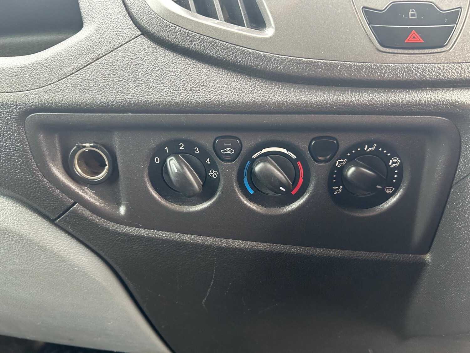 Used Ford Transit 2016 for sale - 77753016: Photo 14