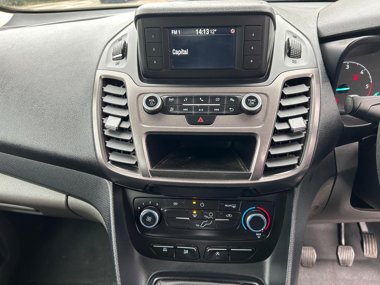 Used Ford Transit Connect 2021 for sale - 76270135: Photo 16