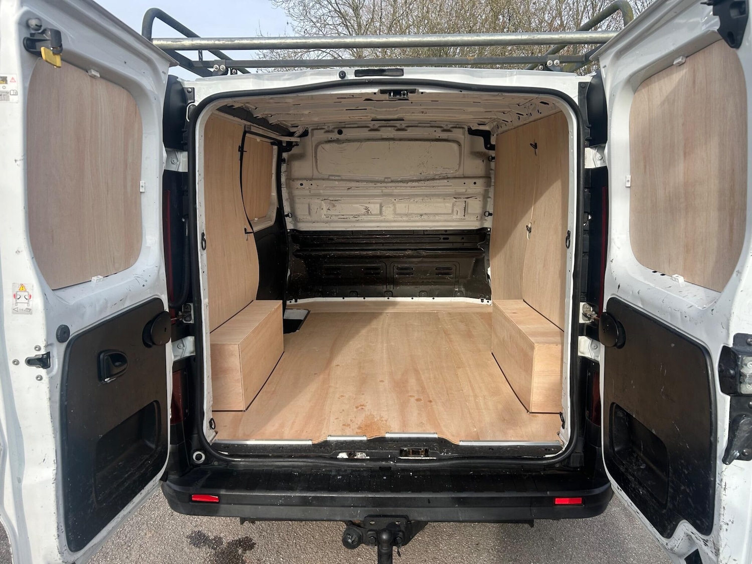 Used Vauxhall Vivaro for sale - 77586030: Photo 11