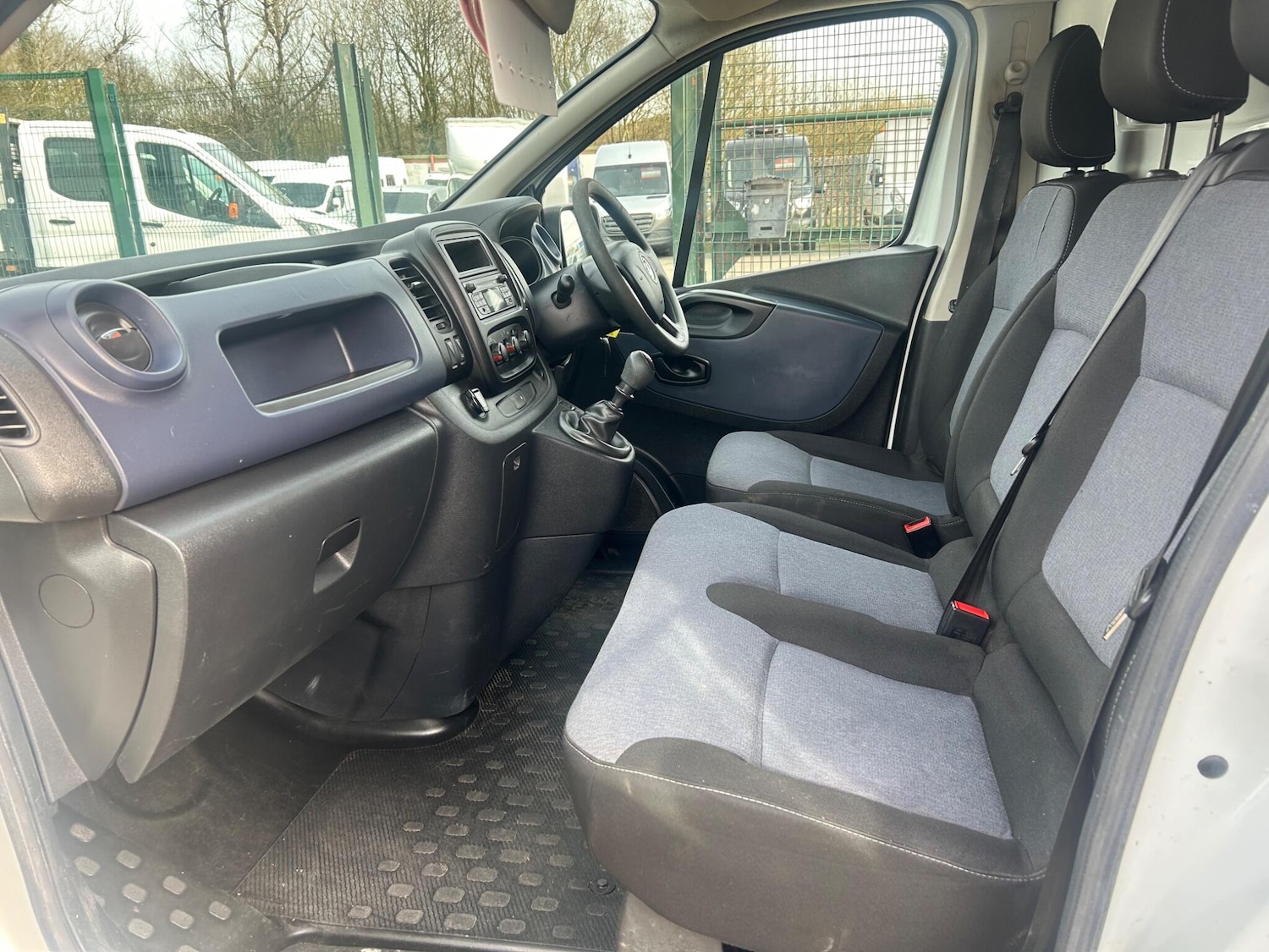 Used Vauxhall Vivaro for sale - 77586030: Photo 12